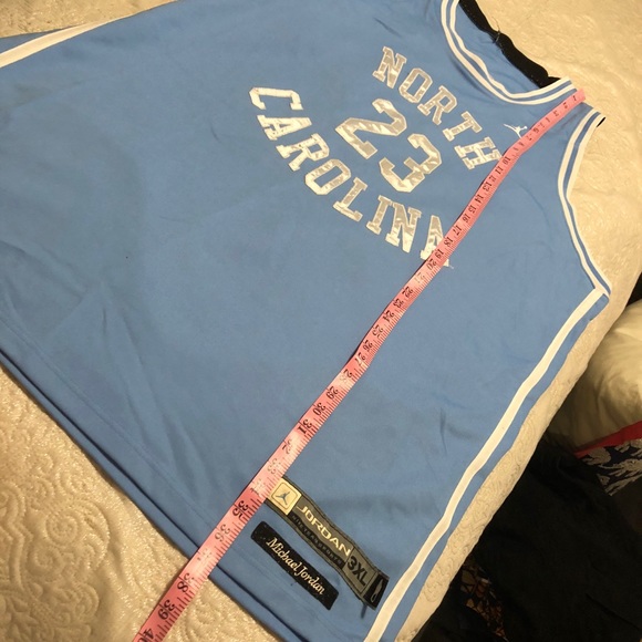 RARE-Michael Jordan UNC Tarheels Jersey - Picture 8 of 8